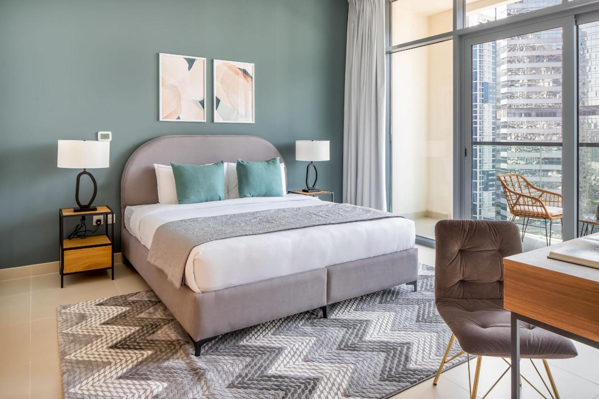 Апартаменти Silkhaus Elegant And Spacious 1bdr In Downtown Near Business Bay *